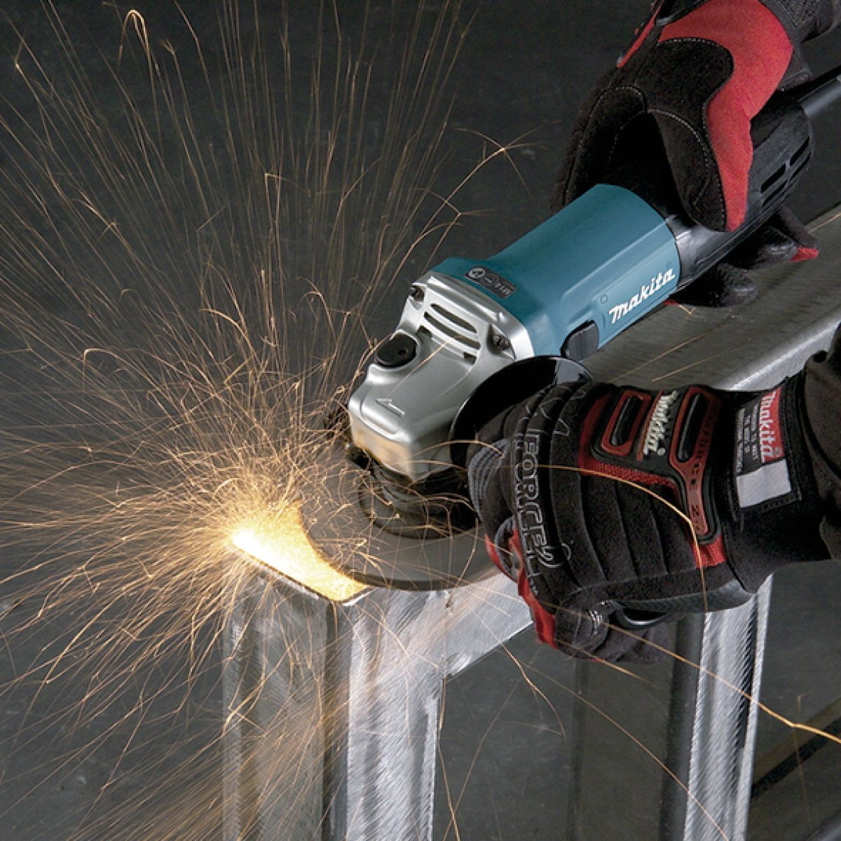 Mini Rebarbadora 720W 115mm SAR GA4530R MAKITA - Image 2